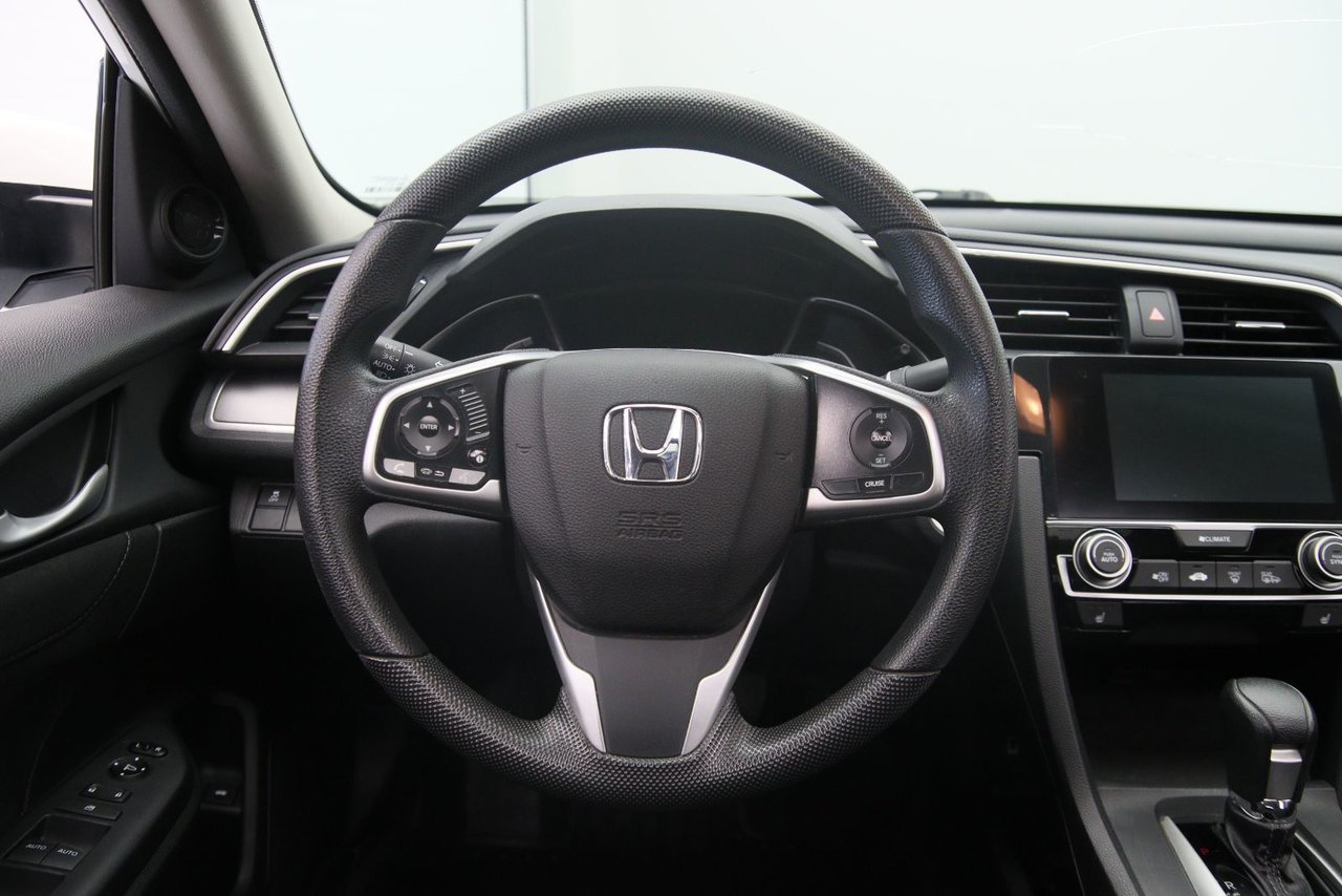 2016 Honda Civic Sedan VIN 2HGFC2F75GH034086 White Chicoutimi - photo #11