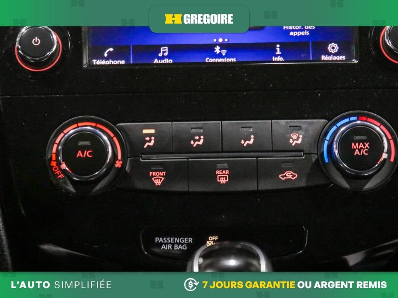 2020 Nissan Qashqai Black Blainville - photo #23