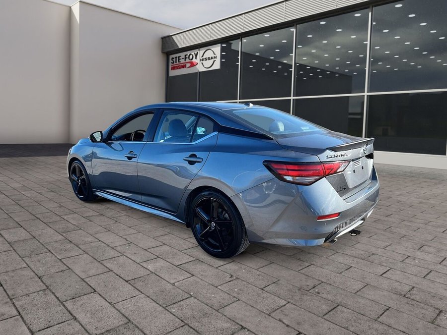 Nissan Sentra SR privilege toit ouvrant 2022 2022 Gris