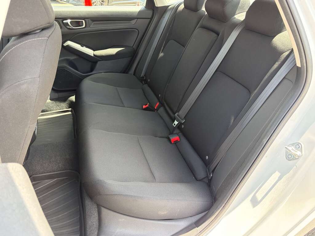 2022 Honda Civic Sedan White Gatineau - photo #17