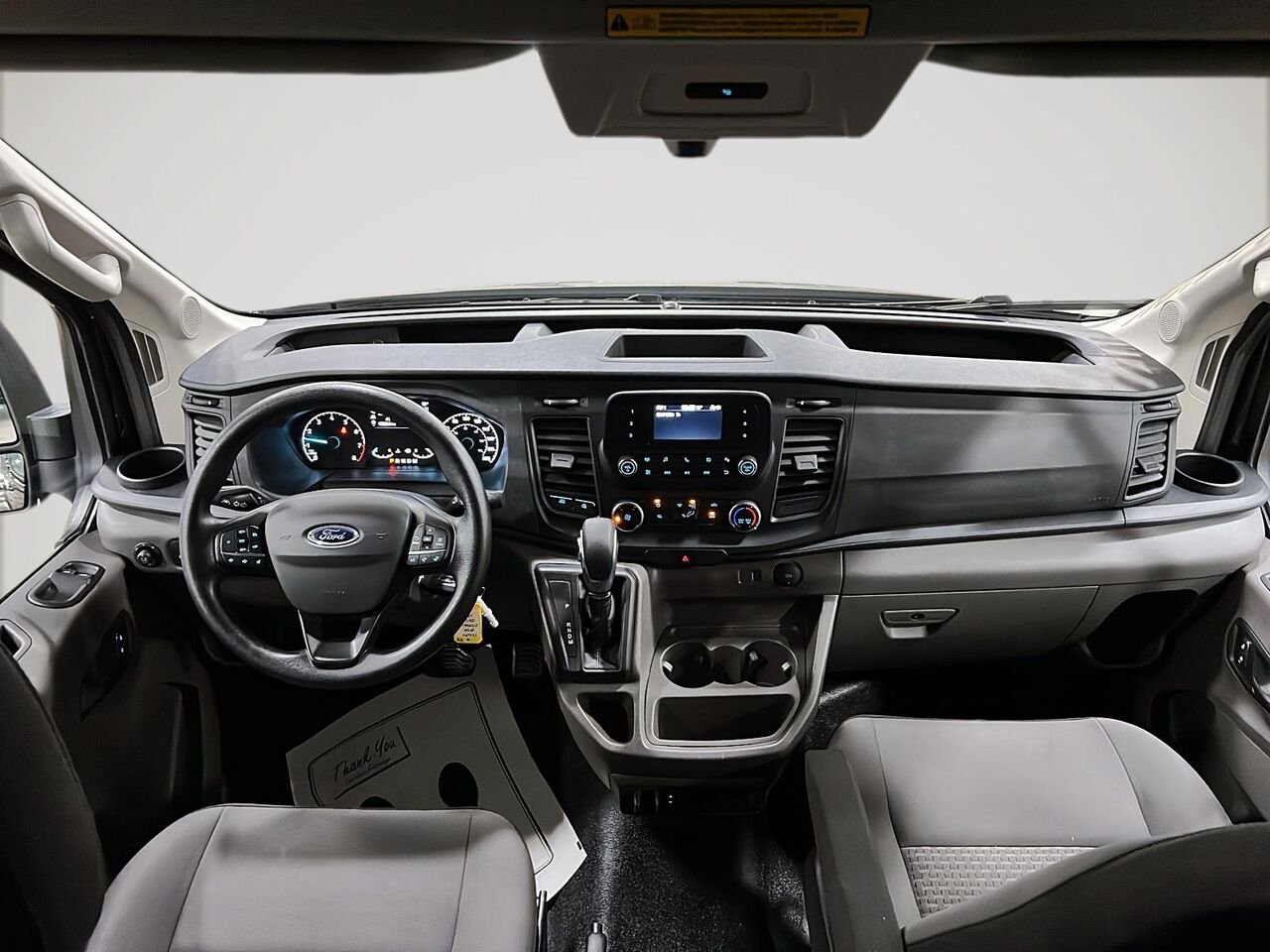 2025 Ford Transit fourgon utilitaire Black Québec - photo #9