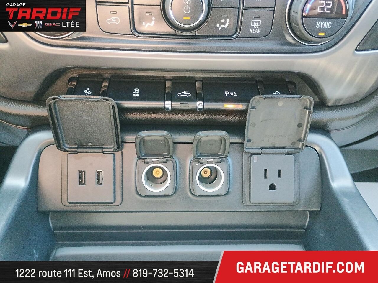 2018 GMC Sierra 1500 SLT White Amos - photo #21