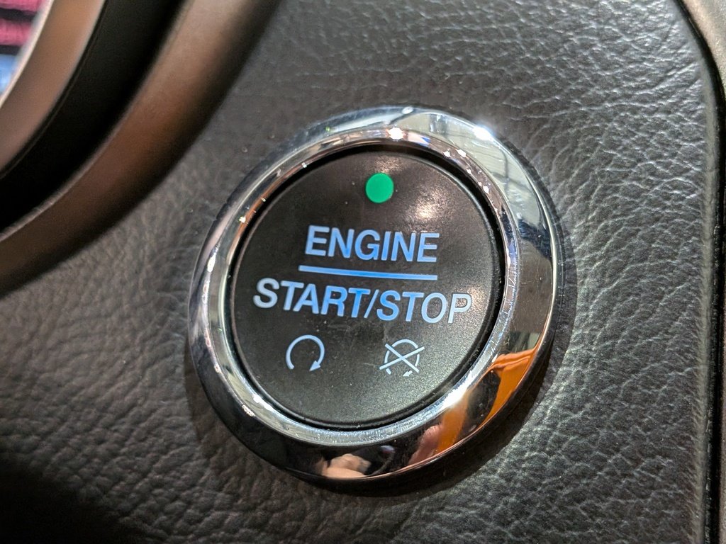 Ford Fusion Hybrid SEL FWD 2019 Blanc Val-David - photo #17