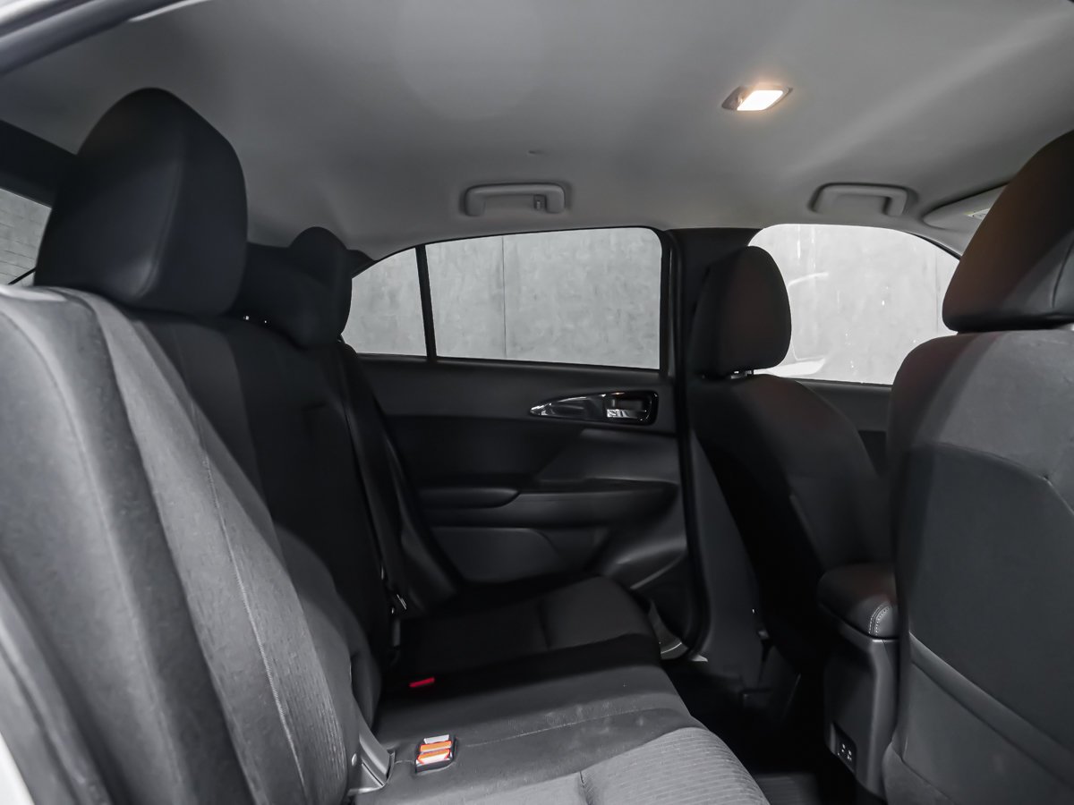 2026 Mitsubishi Eclipse Cross SE Titanium Grey Metallic Montreal - photo #17