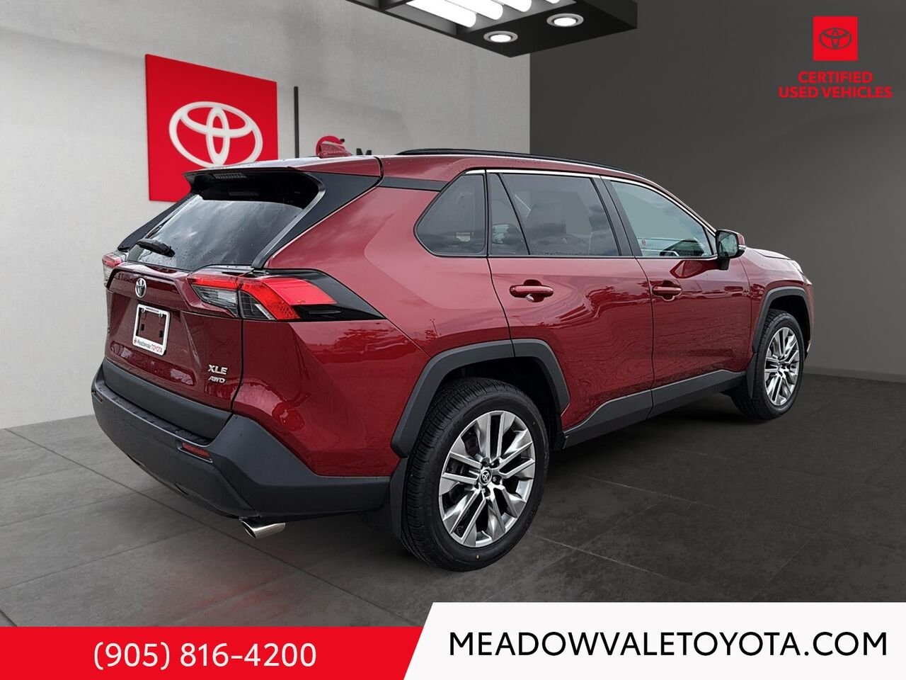 2023 Toyota RAV4 One Owner, Clean Car Fax, Power Sunroof, Power Trunk, Power Seat, Softex Leather Seating Red Mississauga - photo #3