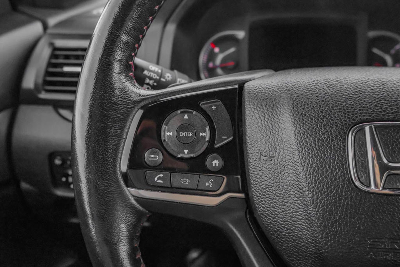 2022 Honda Pilot Black Edition AWD White Sherwood Park - photo #19