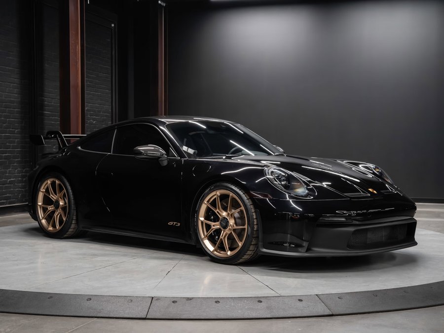 2022 Porsche 911 2022 Black