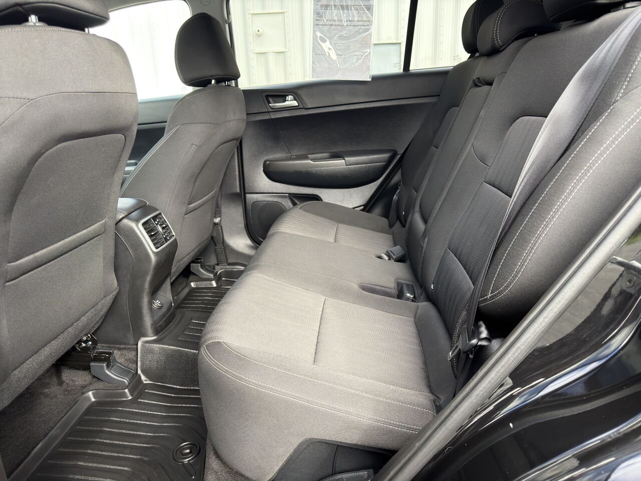 Kia Sportage 2022 Noir Thetford Mines - photo #10
