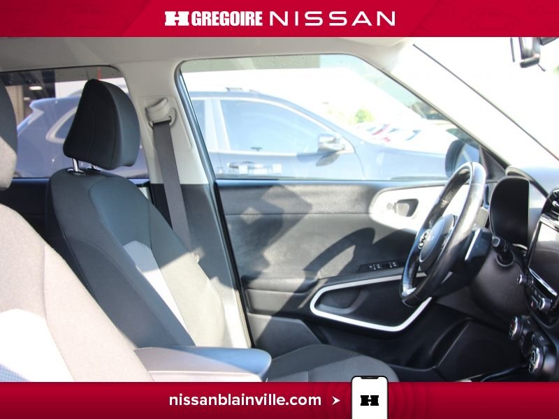 2022 Kia Soul Blainville - photo #21