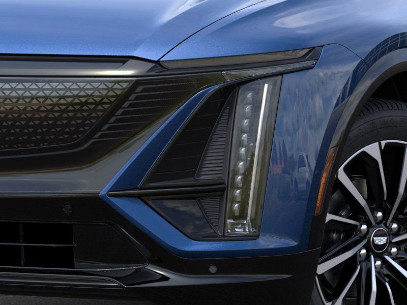CADILLAC LYRIQ 4 portes - Sport 2026 Bleu opulent métallisé Sherbrooke - photo #9