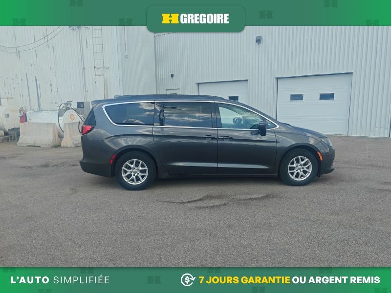 Chrysler Pacifica 2019 Gris Laval - photo #10