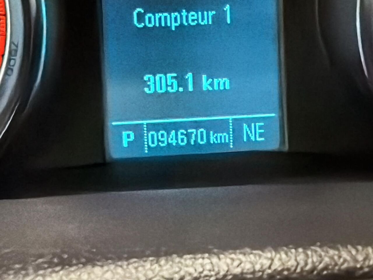 2016 BUICK ENCORE AWD Silver Saint-Hyacinthe - photo #13