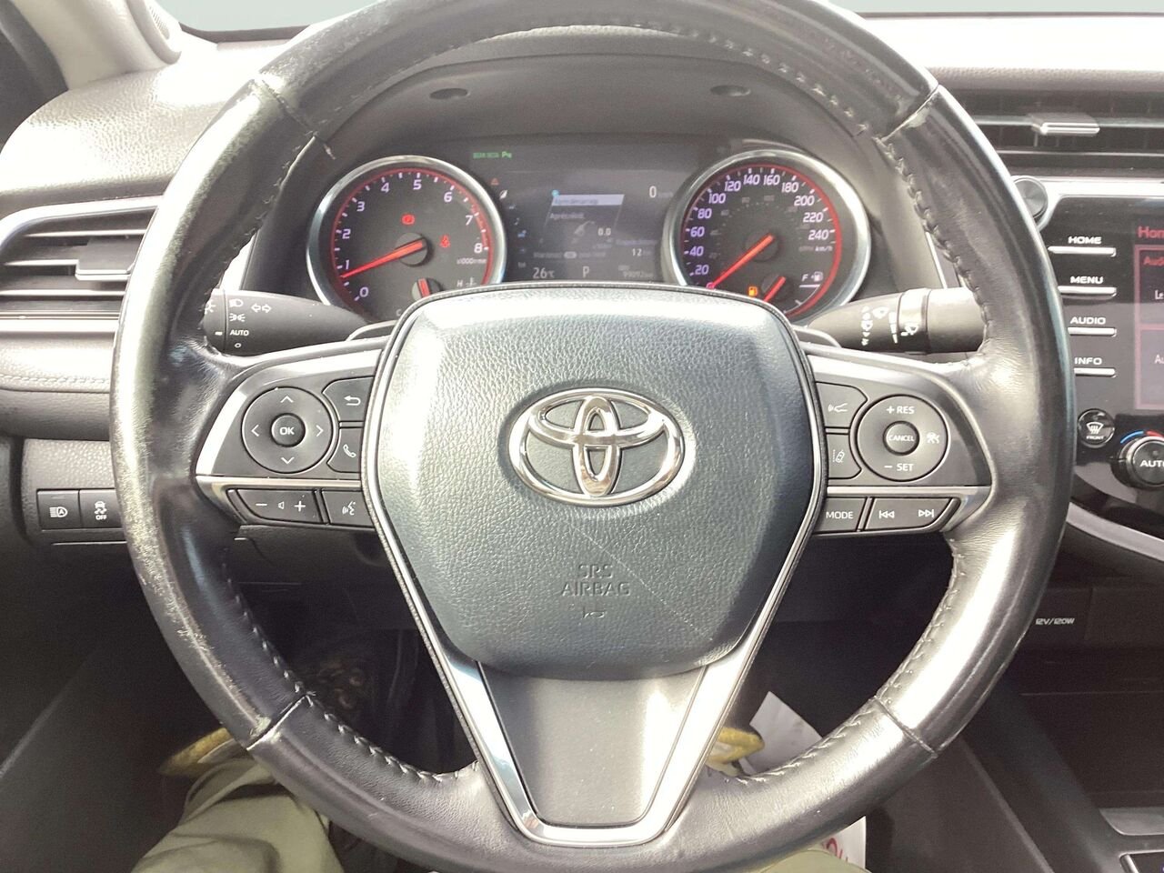 TOYOTA CAMRY XSE V6 2018 Gris aurore mica Gatineau - photo #12