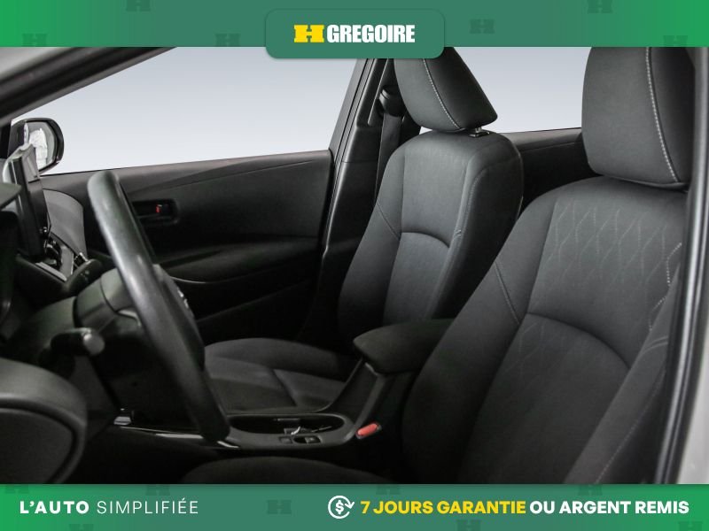 Toyota Corolla 730467 | LE AUTO A/C CAM RECUL BLUETOOTH 2023 Blanc Laval - photo #10