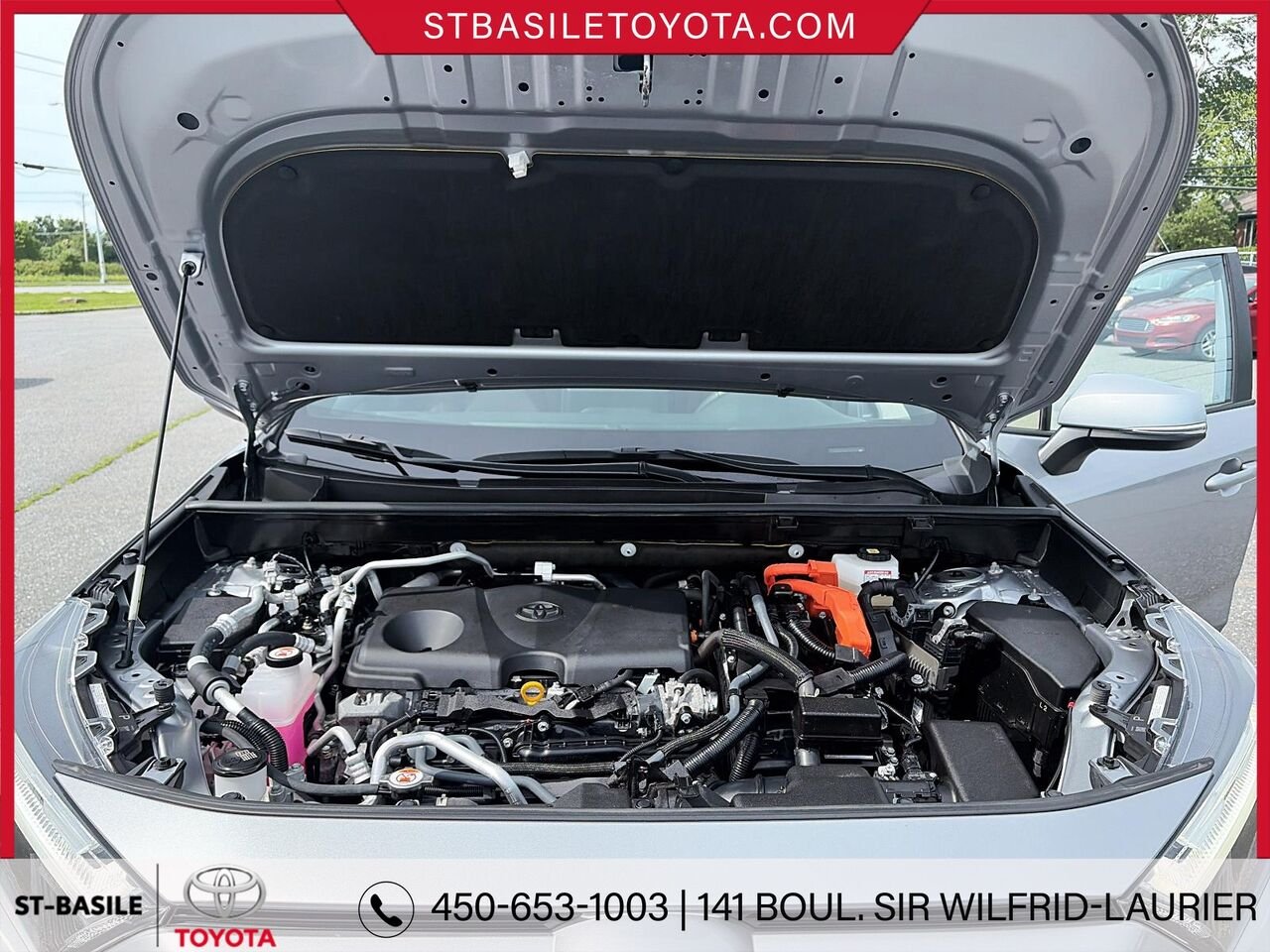 TOYOTA RAV4 PRIME 2024 Ciel argent métallisé Saint-Basile-le-Grand - photo #10