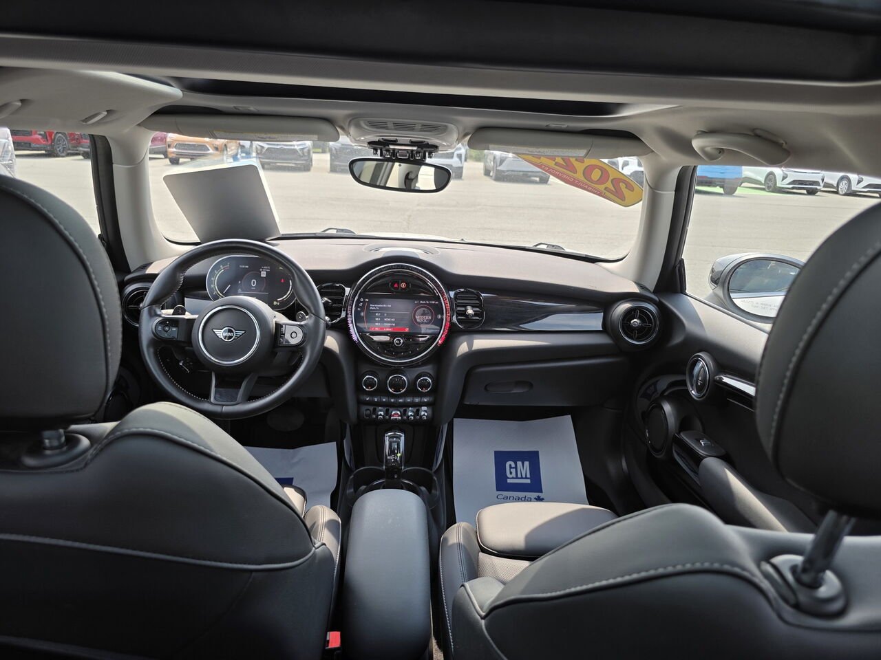 2024 MINI 3 Door Cooper S Rouyn-Noranda - photo #39