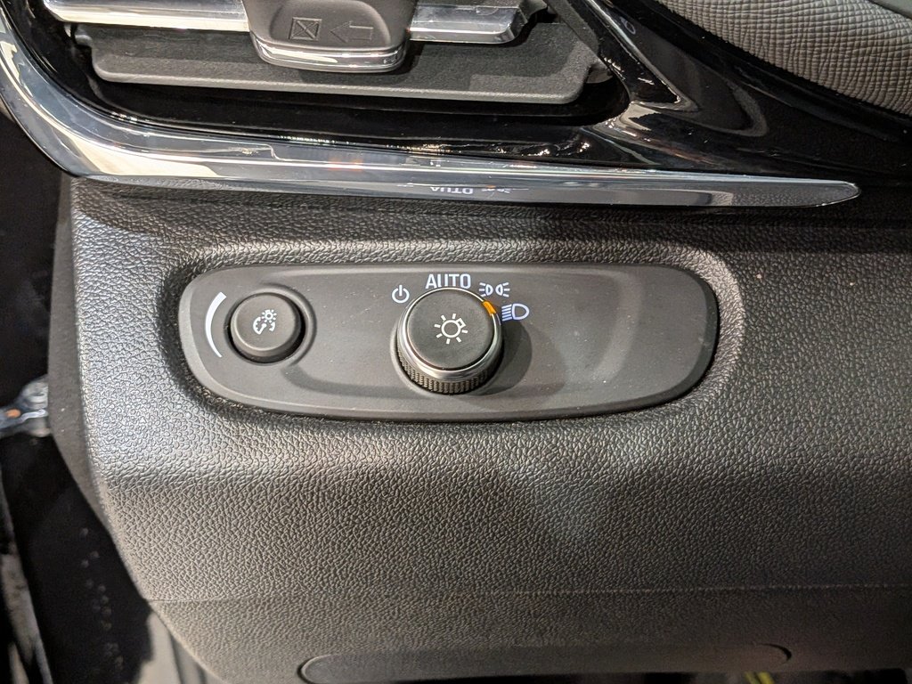 Buick Envista FWD 4dr Sport Touring 2024 Noir Val-David - photo #30