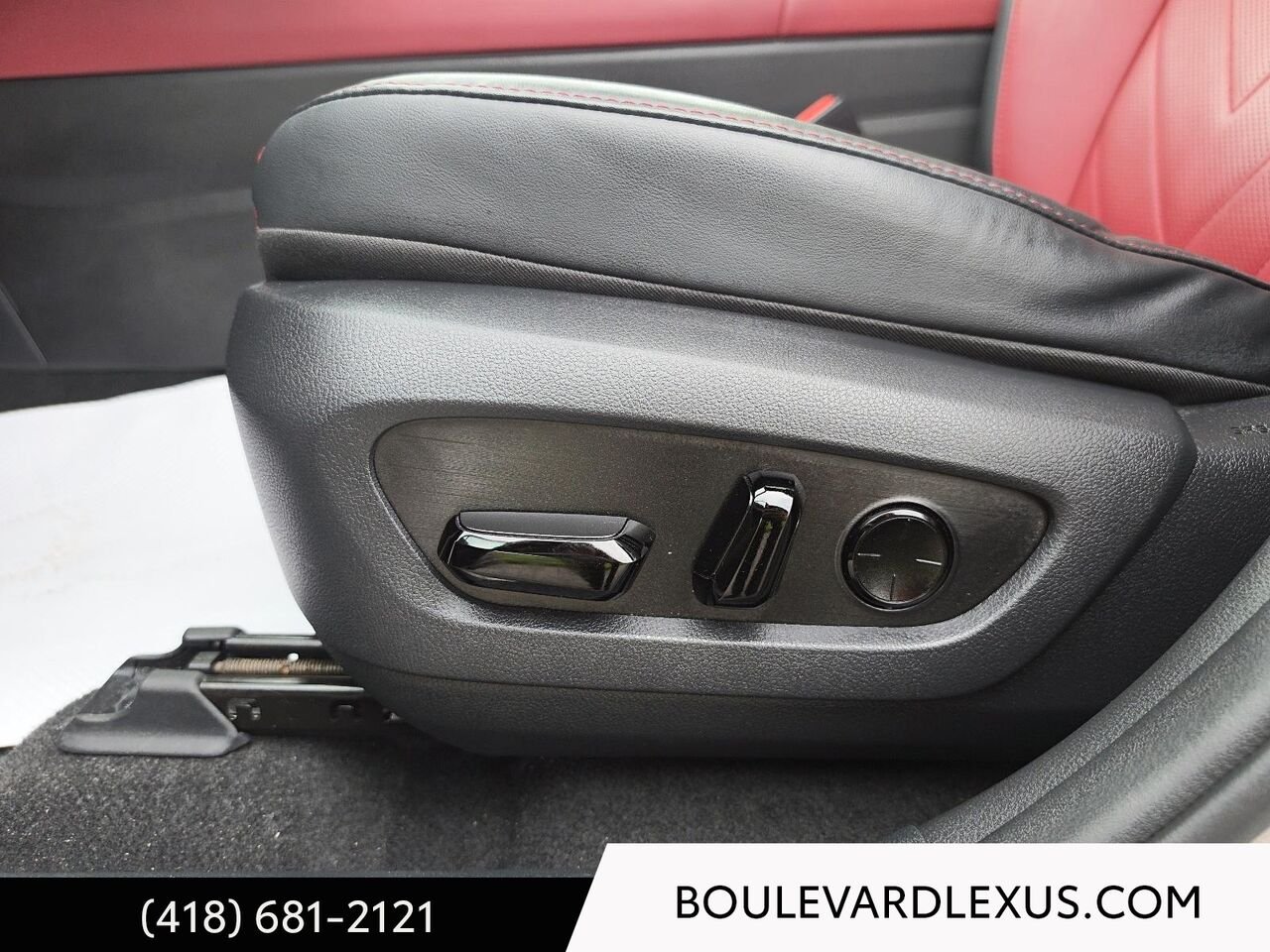 Lexus NX 19837A 2024 Argent Québec - photo #9