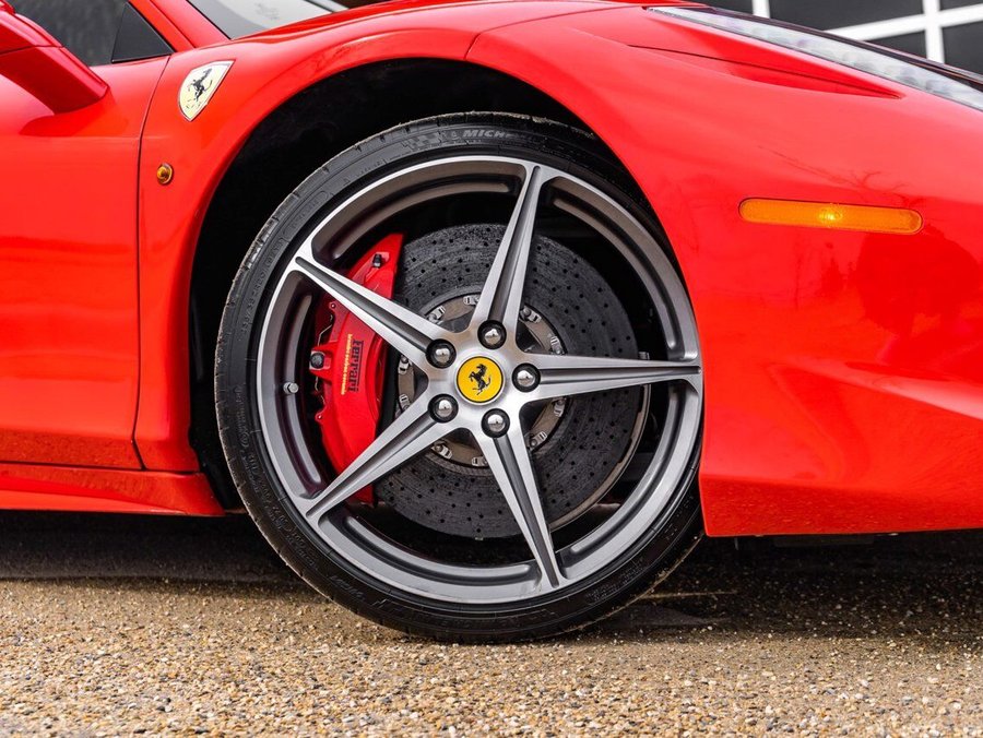 2013 Ferrari 458 Italia 2013 Red