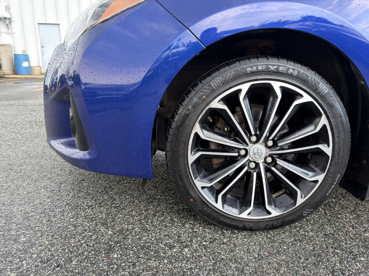 2016 Toyota Corolla Blue Thetford Mines - photo #7