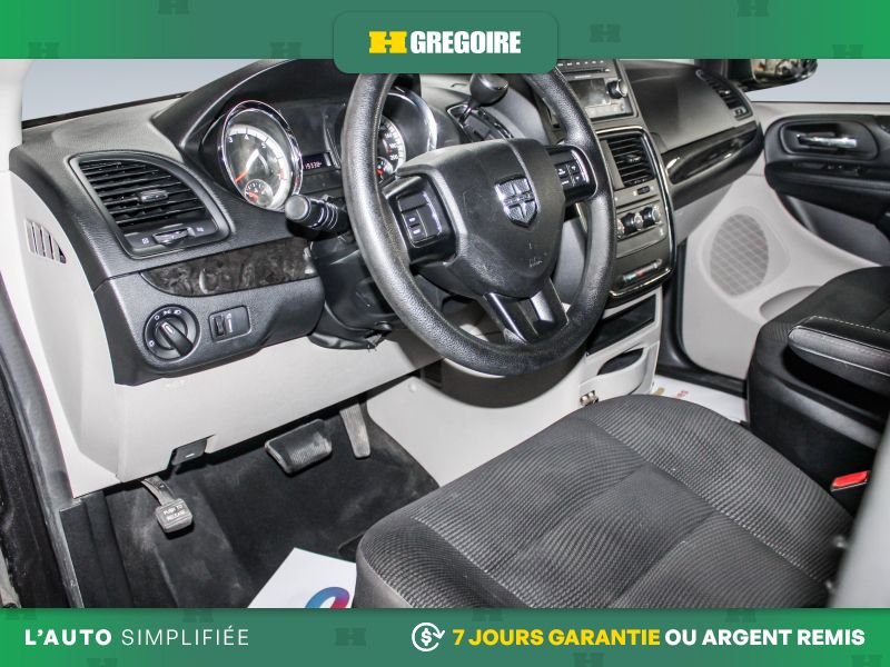 2020 Dodge GR Caravan Grey Blainville - photo #15