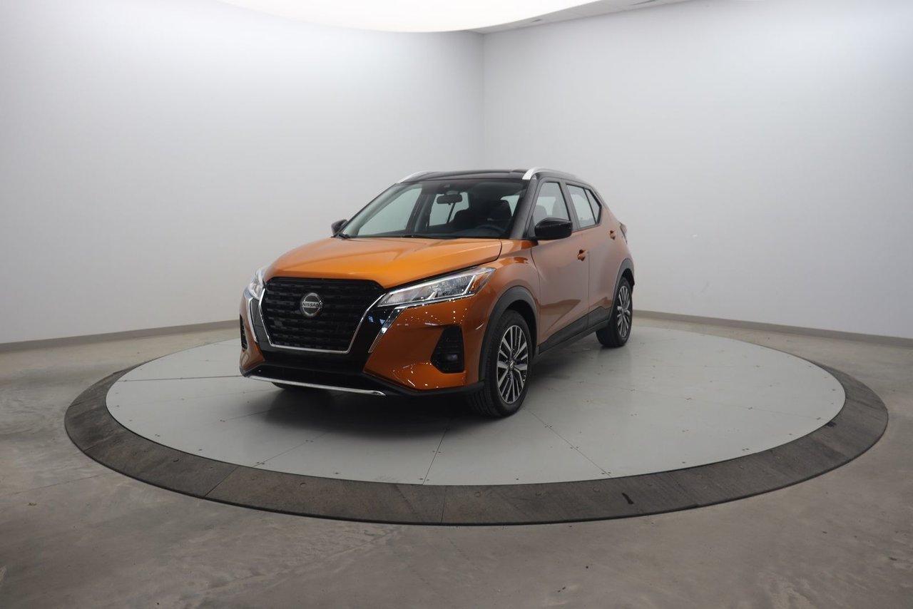 2021 Nissan Kicks VIN 3N1CP5CV5ML538251 Orange Baie-Comeau - photo #0
