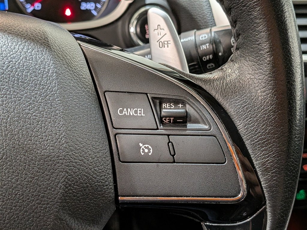 Mitsubishi Eclipse Cross Limited Edition S-AWC 2020 Argent Val-David - photo #15