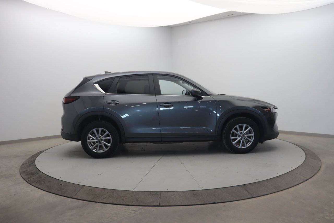 Mazda CX-5 NIV JM3KFBCM9N0601715 2022 Gris Baie-Comeau - photo #2