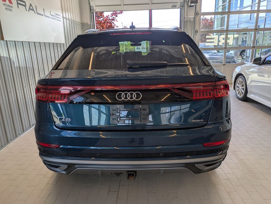2021 Audi Q8 Progressiv TFSI quattro AWD Blue
