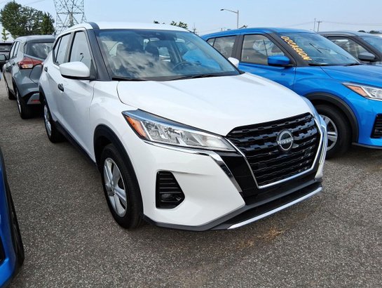 2024 Nissan Kicks S TA 2024 White