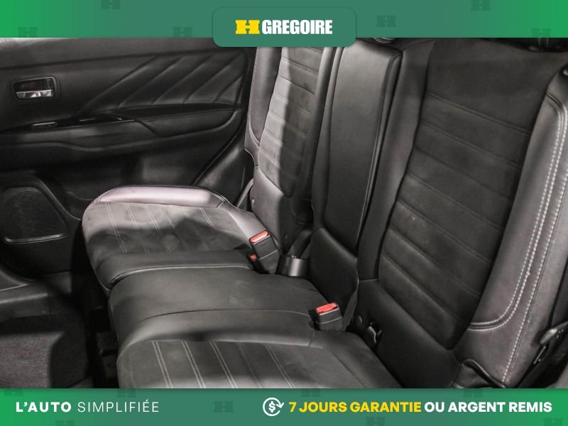 Mitsubishi Outlander PHEV 820606 | SE Touring AUTO A/C TOIT MAGS CAM RECUL BLEUTOOTH 2019 Noir Laval - photo #29
