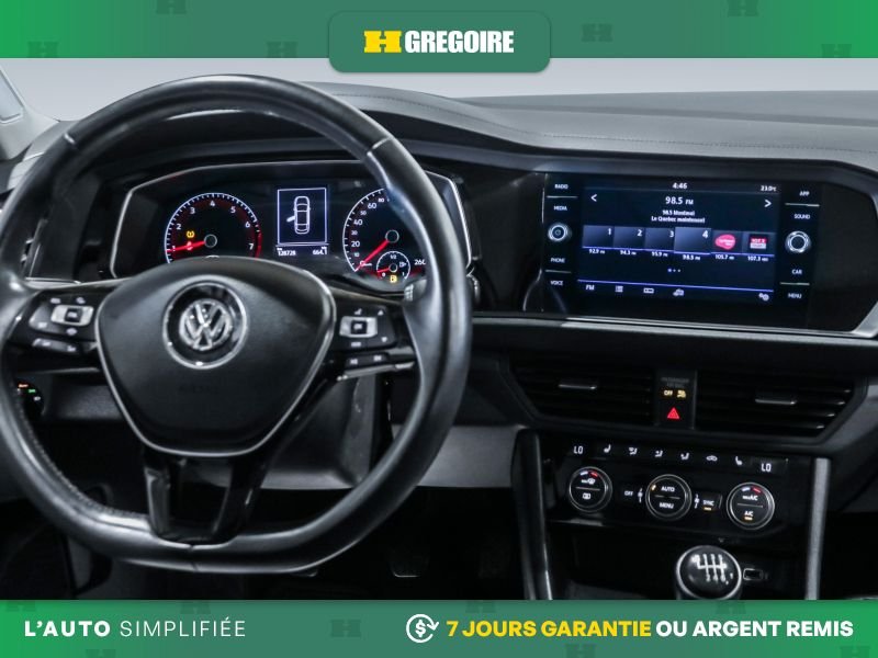 Volkswagen Jetta 2019 Rouge Laval - photo #16
