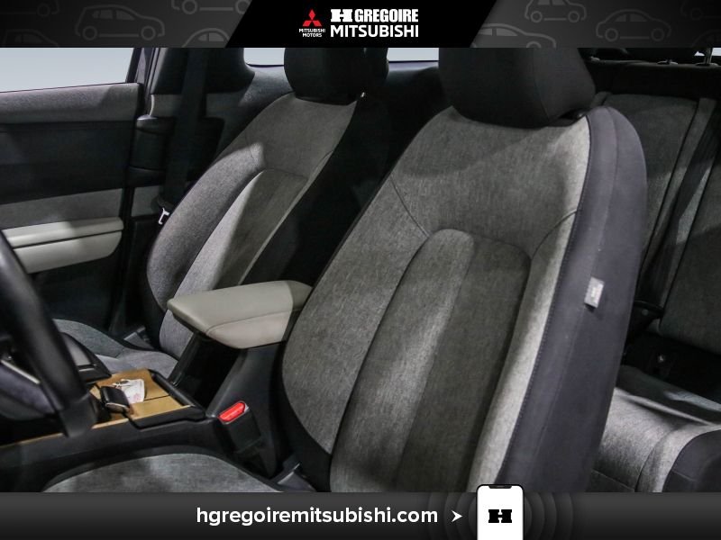 Mazda MX-30 MF4211S | GS * Mags * Caméra * Carplay * Bluetooth 2023 Gris Laval - photo #12