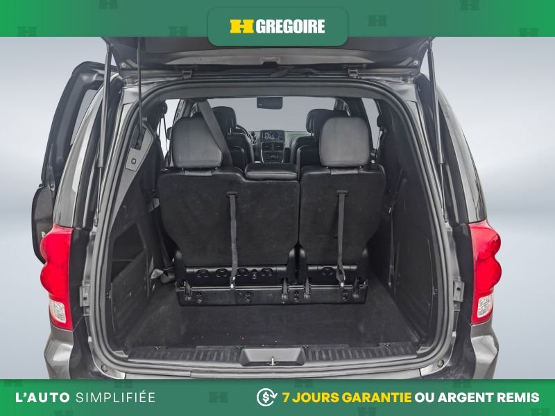 2020 Dodge GR Caravan Grey Laval - photo #24