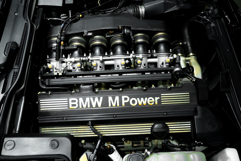 BMW M5 LOW KM! - $94500 USD 1992 Noir Montréal - photo #21