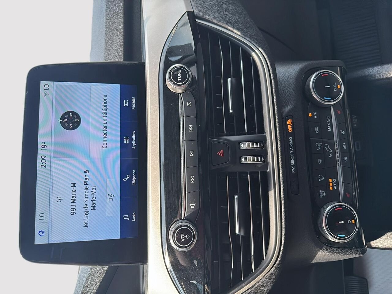2022 Ford Escape White Rouyn-Noranda - photo #12