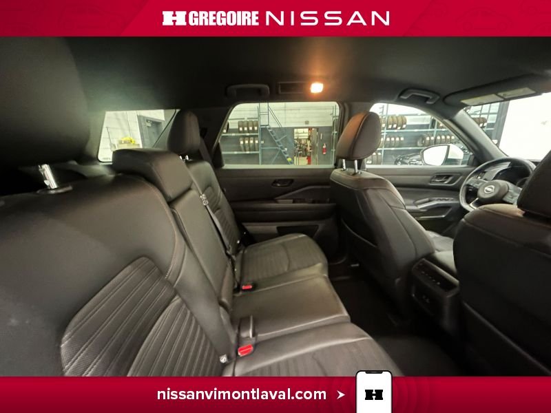 2025 Nissan Pathfinder White Blainville - photo #13