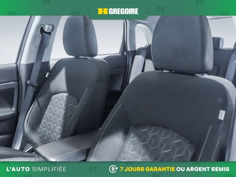 2022 Mitsubishi RVR Silver Blainville - photo #13
