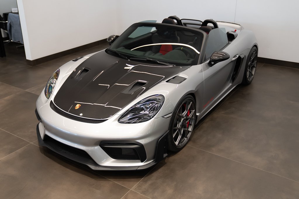 2024 Porsche 718 Spyder Silver Kirkland - photo #3