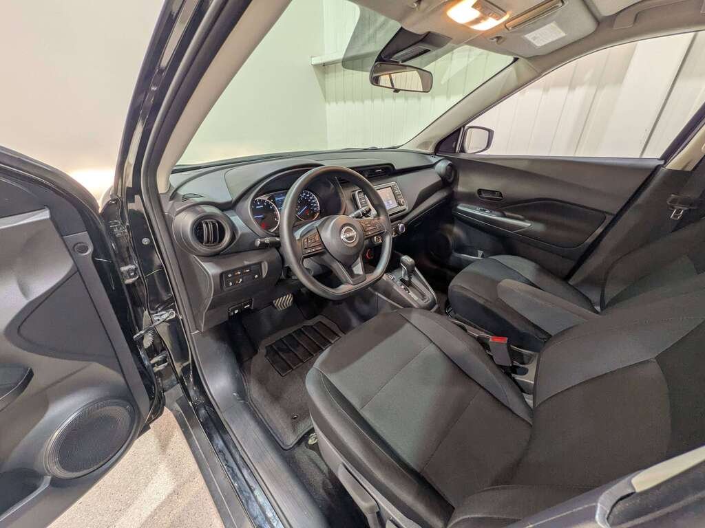 2024 Nissan Kicks S FWD Black Val-David - photo #9