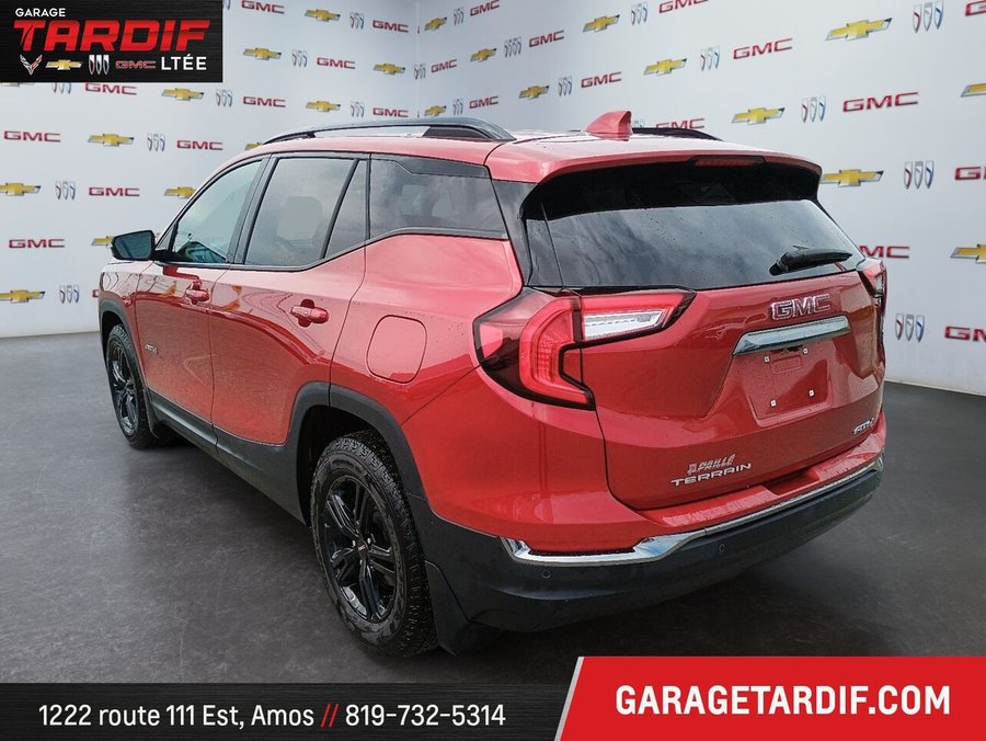 2024 GMC Terrain SLT AWD 2024 Red