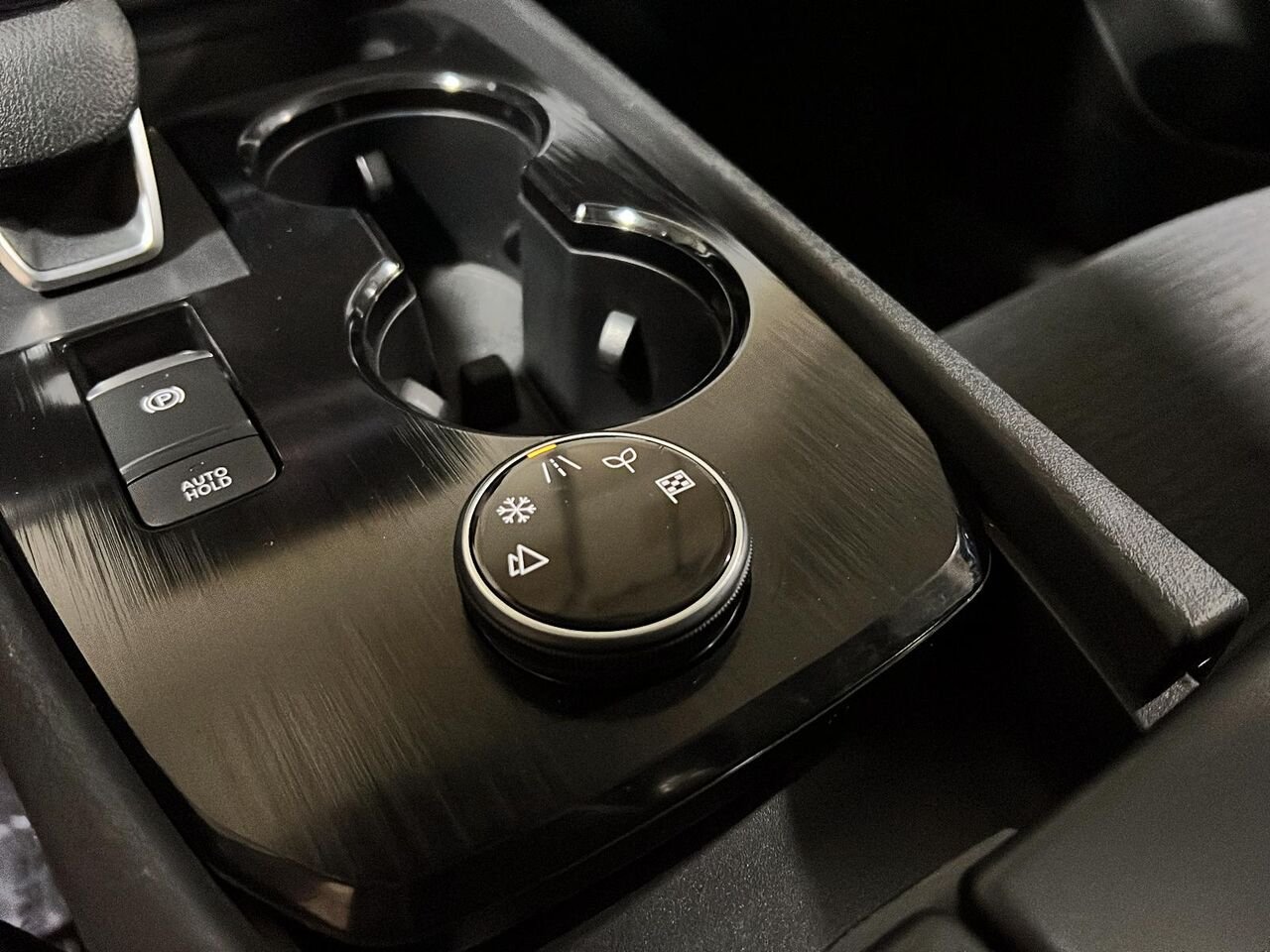 2023 Nissan Rogue SV TI Blue Québec - photo #15