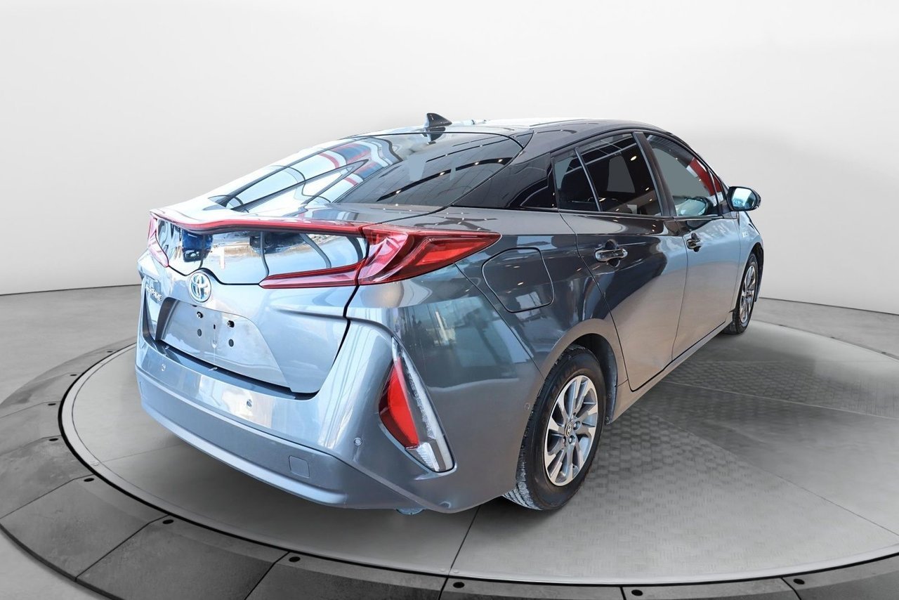 Toyota Prius Prime NIV JTDKAMFP4M3168682 2021 Gris Chicoutimi - photo #4