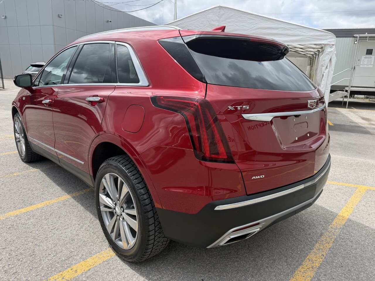 2024 Cadillac XT5 PREMIUM LUXURY FINANCEMENT À PARTIR 3.99% Red Laval - photo #11