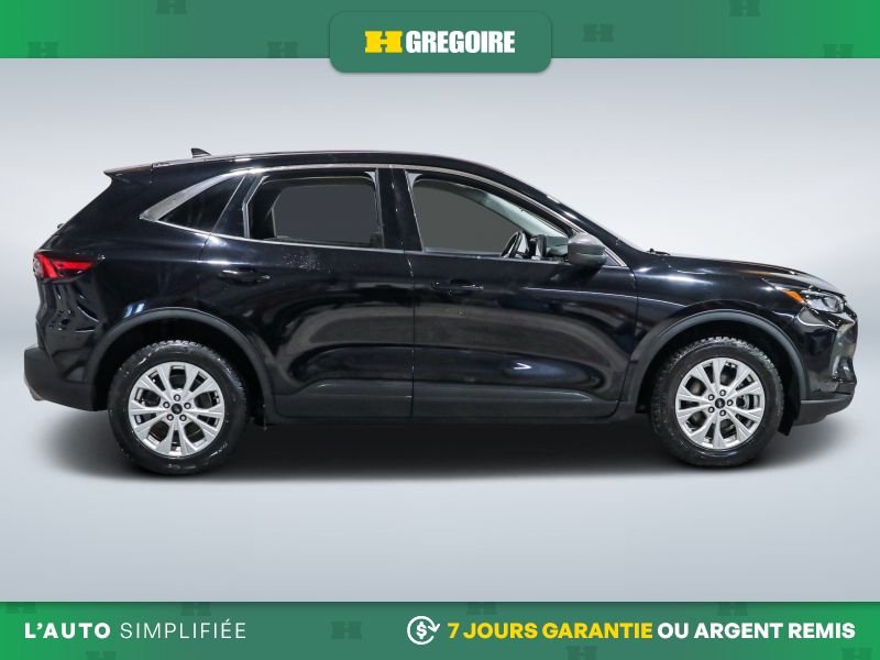 2023 Ford Escape Black Blainville - photo #10