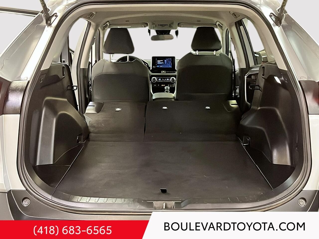 Toyota RAV4 99635A-107 | hybride LE TI 2023 Argent Québec - photo #18