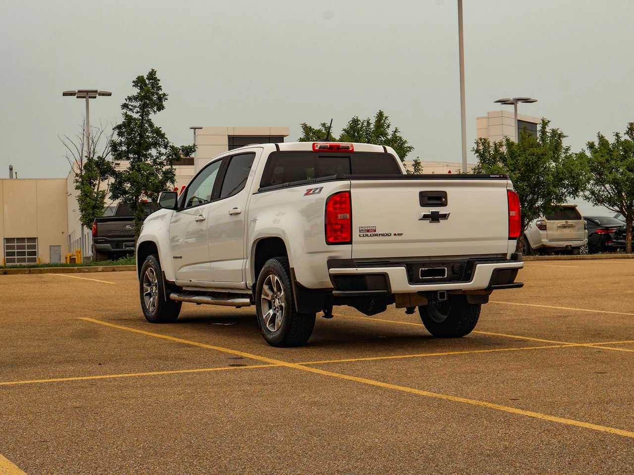 2018 Chevrolet Colorado 4WD Crew Cab 128.3 Z71 White Sherwood Park - photo #5
