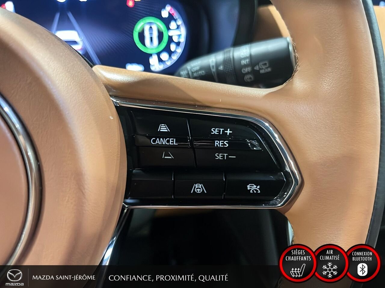 2024 Mazda CX-90 hybride léger Signature | TOIT PANORAMIQUE | AWD | CUIR | SIEGES CAPITAINES | Grey Saint-Jérôme - photo #15
