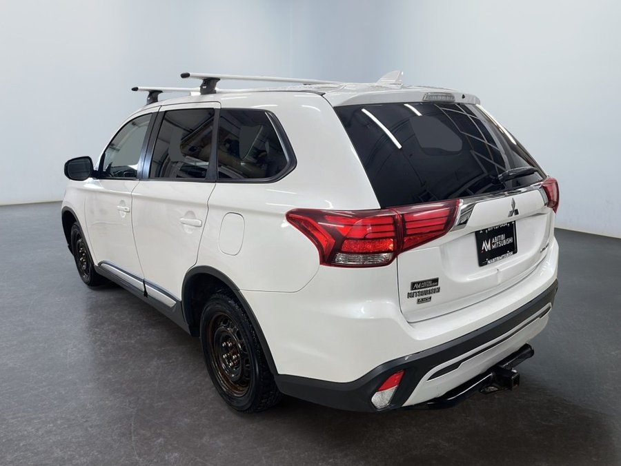 Mitsubishi OUTLANDER AWC ES 2019 Blanc