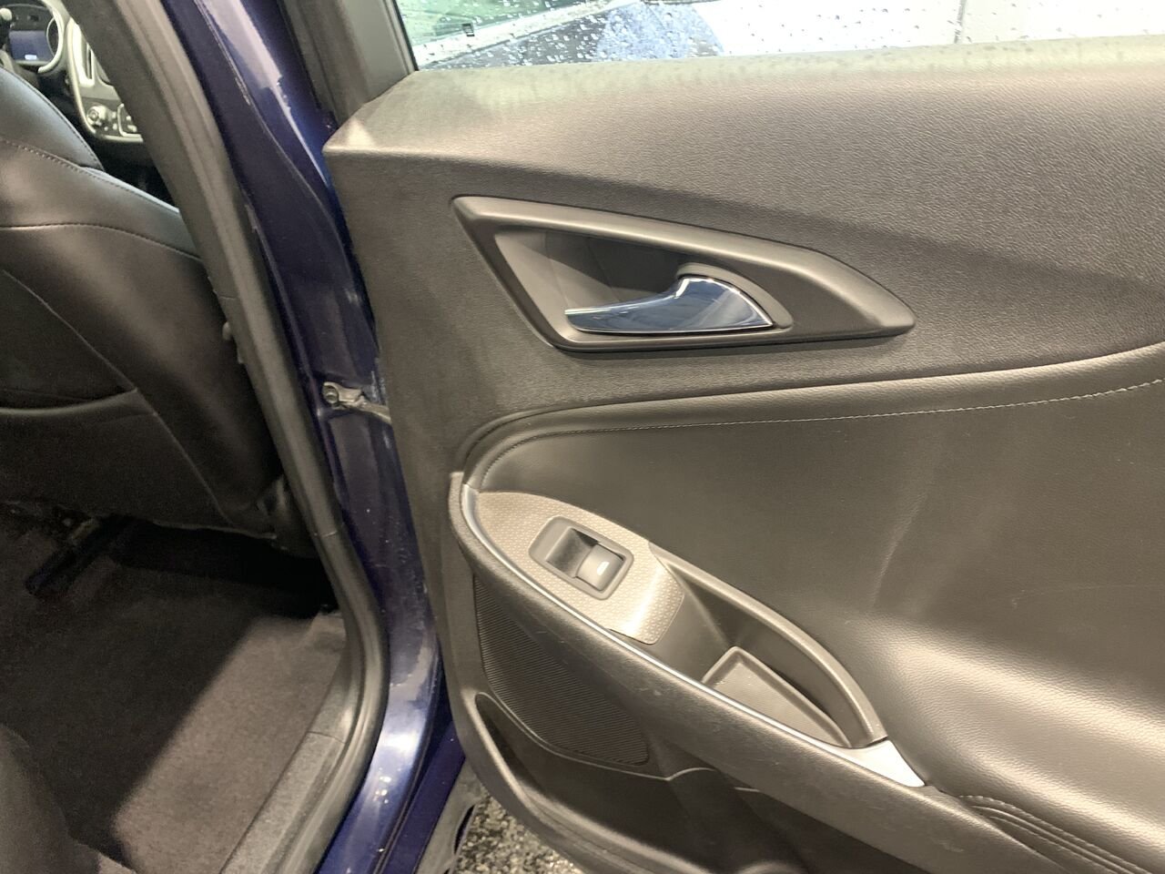 Chevrolet Malibu MALIBU LT 2017 Bleu Châteauguay - photo #10